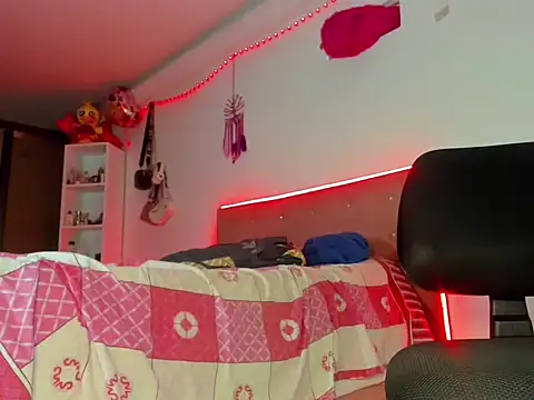 Nathaly-horny1 online show from February 24, 2:51 pm