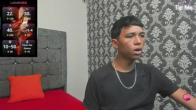 Little Twink19x online show from March 19, 7:14 pm