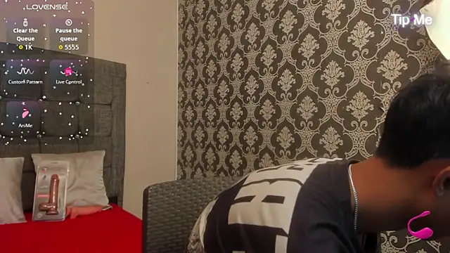 Little Twink19x online show from May 11, 7:33 pm