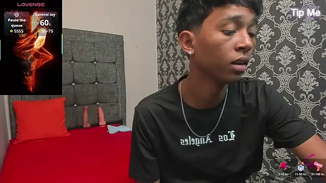 Little Twink19x online show from April 15, 7:18 pm