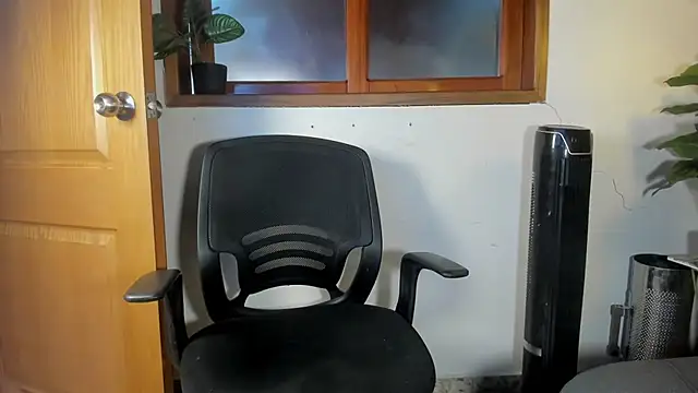Snapshot of Jeremy_wallker chatting on July 15, 8:27 pm Jeremy wallker online show from July 15, 8:27 pm