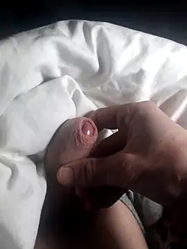 Snapshot of matibam92 chatting on March 11, 12:15 am matibam92 online show from March 11, 12:15 am