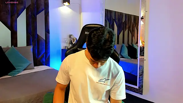 TonyPetrovjs online show from March 25, 4:12 am