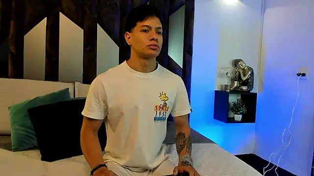 TonyPetrovjs online show from March 20, 5:08 am