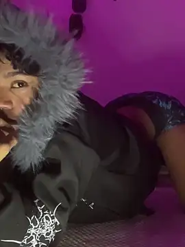 VixHot15 online show from March 21, 4:46 am