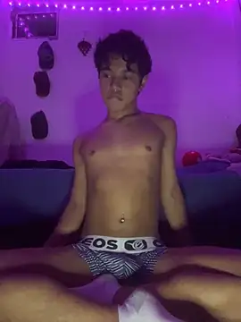 VixHot15 online show from March 24, 4:56 am