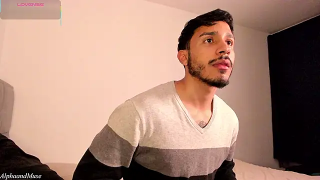 alphaandmuse online show from March 4, 10:12 am