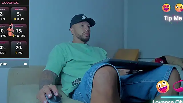 Toony Dee online show from March 14, 4:07 am