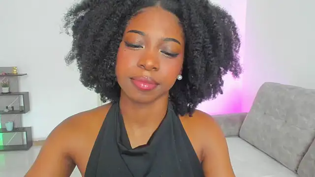 amatiisturr online show from April 4, 7:20 pm