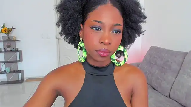 amatiisturr online show from February 19, 7:00 pm