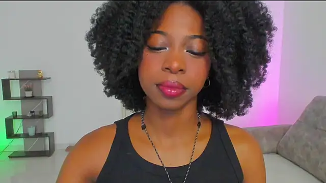 amatiisturr online show from March 21, 4:44 pm