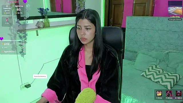 Aysha winxs online show from April 11, 7:45 am