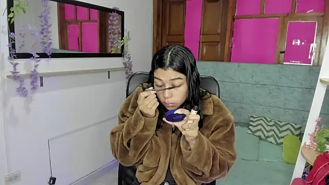 Aysha winxs online show from May 30, 3:46 am