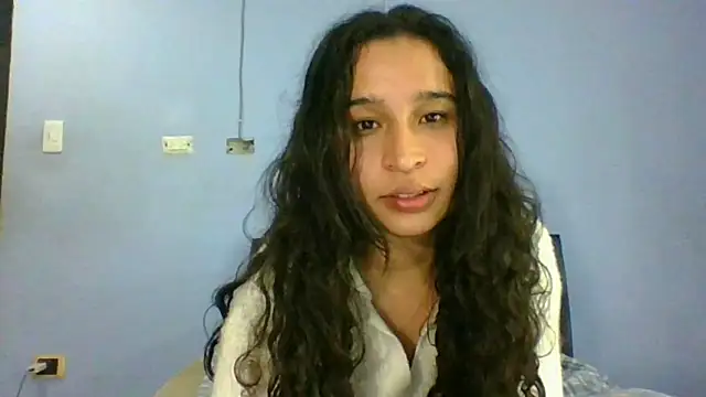 scarlettscottx  online show from July 8, 4:02 am