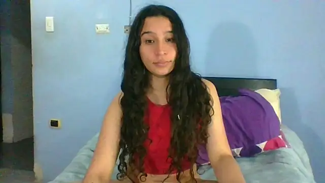 scarlettscottx  online show from July 28, 1:46 am