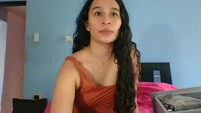 Snapshot of scarlettscottx_ chatting on May 17, 6:41 pm scarlettscottx online show from May 17, 6:41 pm