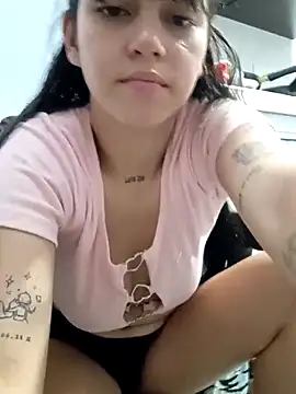 sara cute so online show from April 28, 11:20 pm
