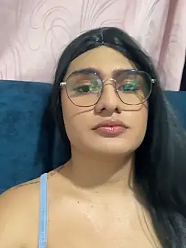 Emma Paez online show from May 5, 4:59 am
