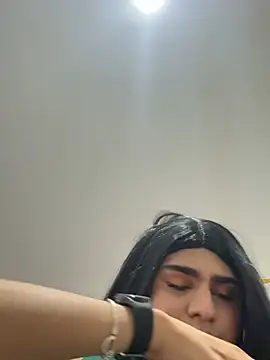 Emma Paez online show from May 5, 11:41 pm