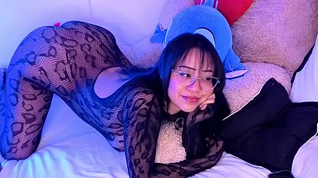 AriaKyle online show from April 3, 1:56 am