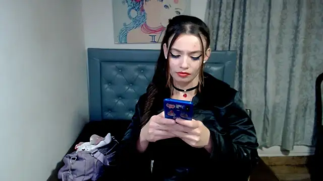 Snapshot of cherrys_cherrys chatting on February 19, 7:27 am cherrys cherrys online show from February 19, 7:27 am