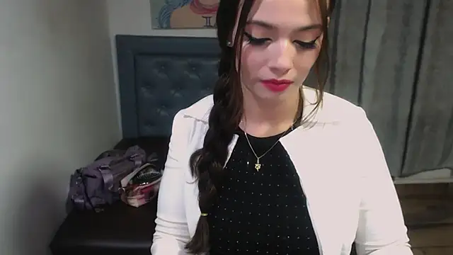 Snapshot of cherrys_cherrys chatting on March 3, 3:13 am cherrys cherrys online show from March 3, 3:13 am