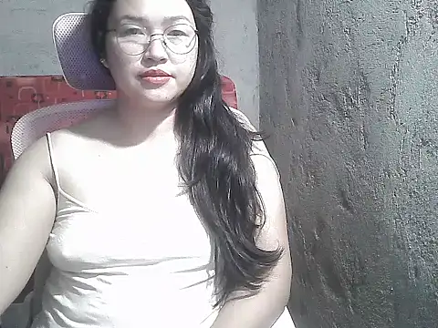wildchinita00 online show from June 16, 8:31 pm