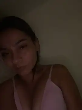 yesica2507 online show from March 4, 7:43 pm
