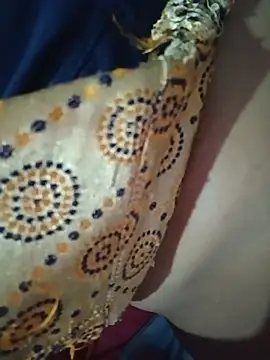 Snapshot of Karishma_bhabi99A chatting on July 11, 11:38 pm Karishma bhabi99A online show from July 11, 11:38 pm