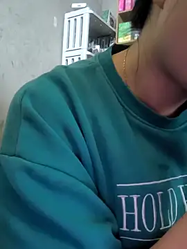 MayEva ly online show from March 6, 1:44 am