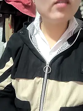 MayEva ly online show from March 13, 1:43 am