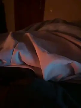 luckkyy88 online show from March 2, 2:01 am