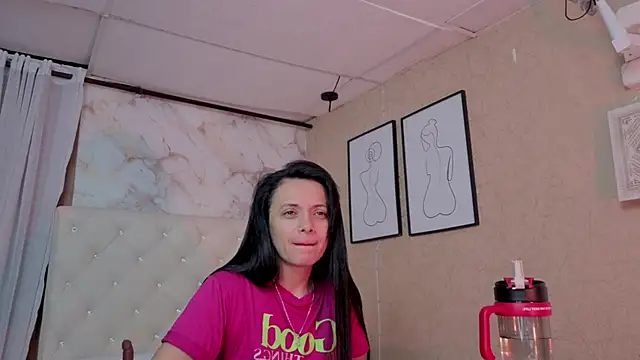 QueenSallyDesire online show from May 19, 3:13 am