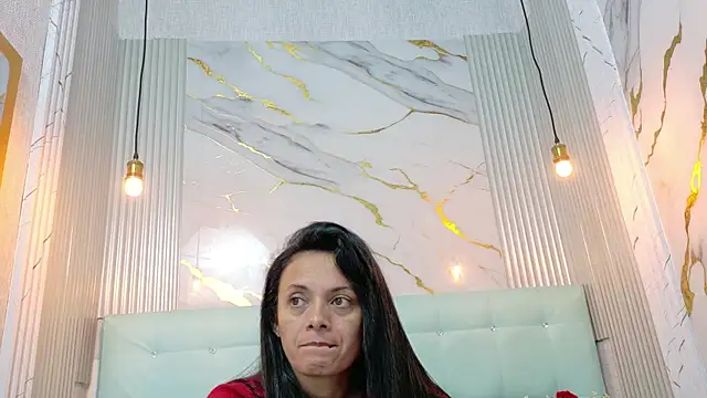 QueenSallyDesire online show from May 28, 4:53 am