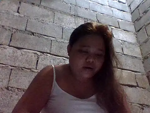 sweetlyn31 online show from June 12, 4:16 pm