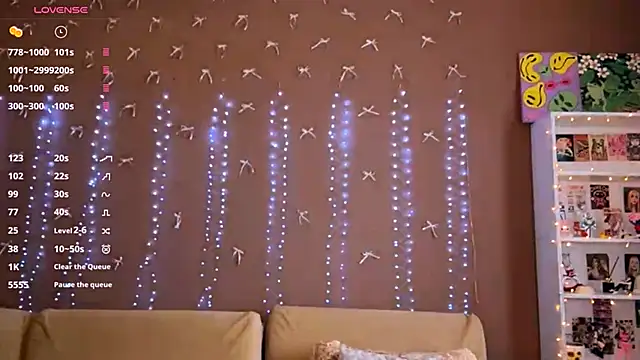 SoraCat online show from March 27, 6:44 am