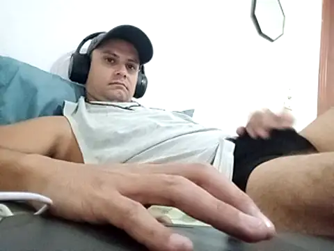 Snapshot of Lfervega chatting on February 21, 10:39 am Lfervega online show from February 21, 10:39 am