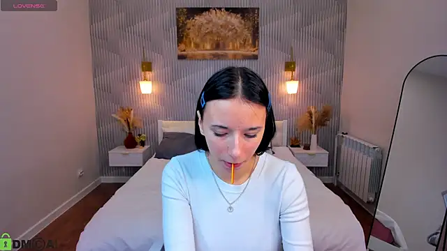 kitty-r0se online show from March 20, 12:55 am