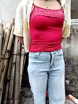 ngocbao11 online show from April 1, 12:46 am