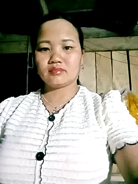 chubby0011 online show from April 4, 2:23 pm