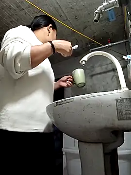 chubby0011 online show from March 11, 1:10 am