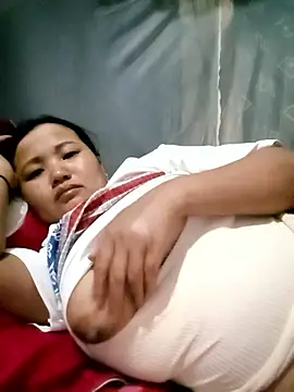 chubby0011 online show from April 1, 6:04 am