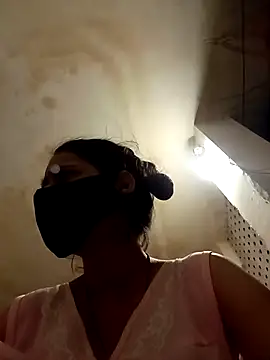 Vandana122 online show from March 28, 3:24 pm