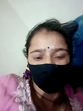 Vandana122 online show from March 26, 6:06 pm