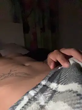 Alejandroml2 online show from April 13, 10:41 am