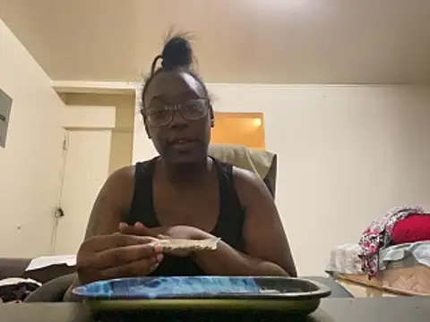 Sinfulwaterfalls online show from June 4, 2:49 am