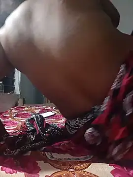 Snapshot of Sexy-Aliya chatting on May 19, 6:15 pm Sexy-Aliya online show from May 19, 6:15 pm