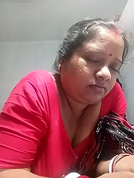 Snapshot of Sexy-Aliya chatting on April 29, 5:30 pm Sexy-Aliya online show from April 29, 5:30 pm