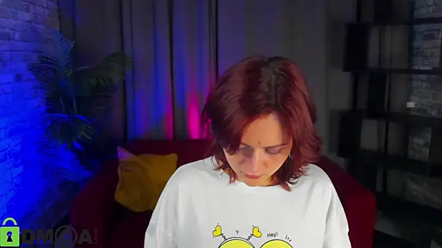 Snapshot of taticamomile chatting on February 28, 12:27 pm taticamomile online show from February 28, 12:27 pm