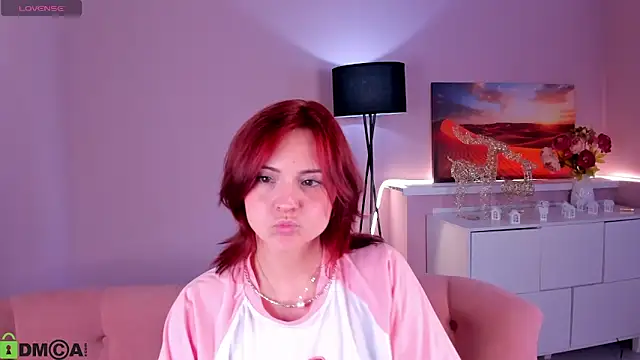 taticamomile online show from April 5, 12:12 pm